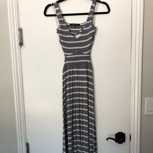 Gray & white maxi dress